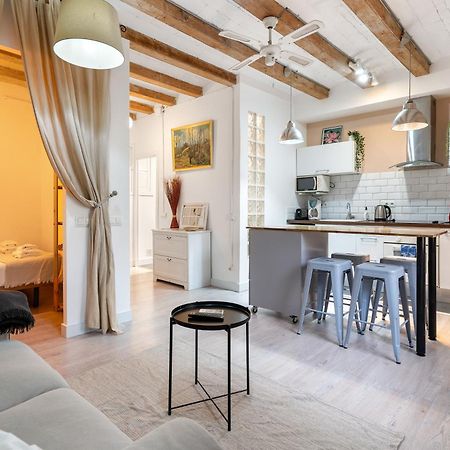 Апартаменты Fridays Flats Retro Chic In Poble Sec Барселона Экстерьер фото