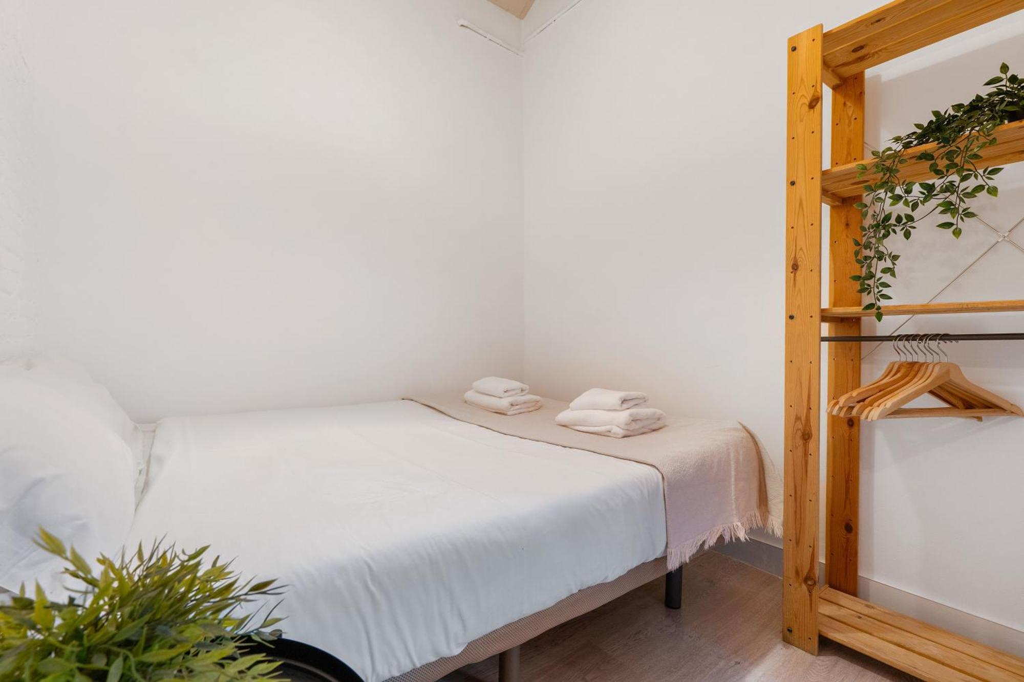 Апартаменты Fridays Flats Retro Chic In Poble Sec Барселона Экстерьер фото